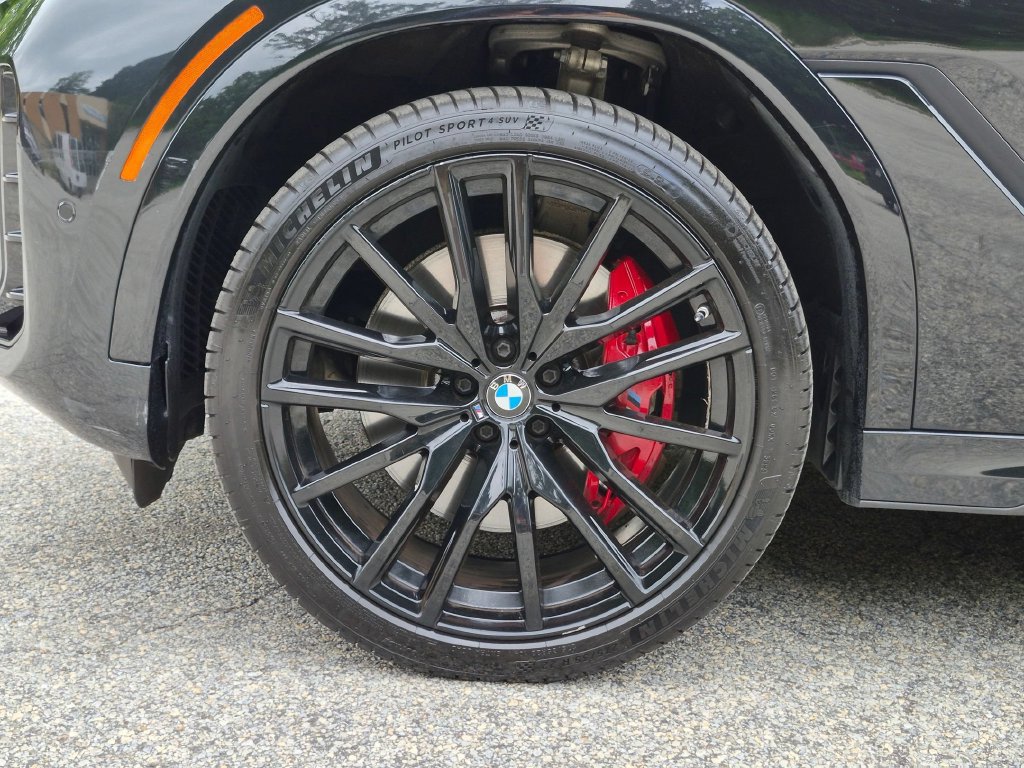 Used 2024 BMW X6 M60i w/ Dynamic Handling Package AWD/4WD image 37