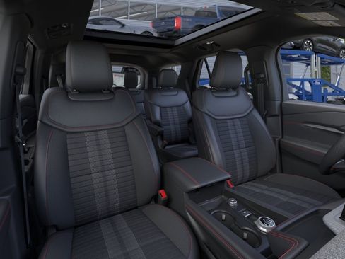 New 2026 Ford Explorer ST-Line AWD/4WD image 10
