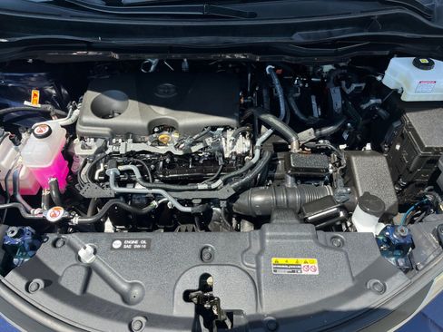 Certified 2026 Toyota Sienna XLE FWD image 33