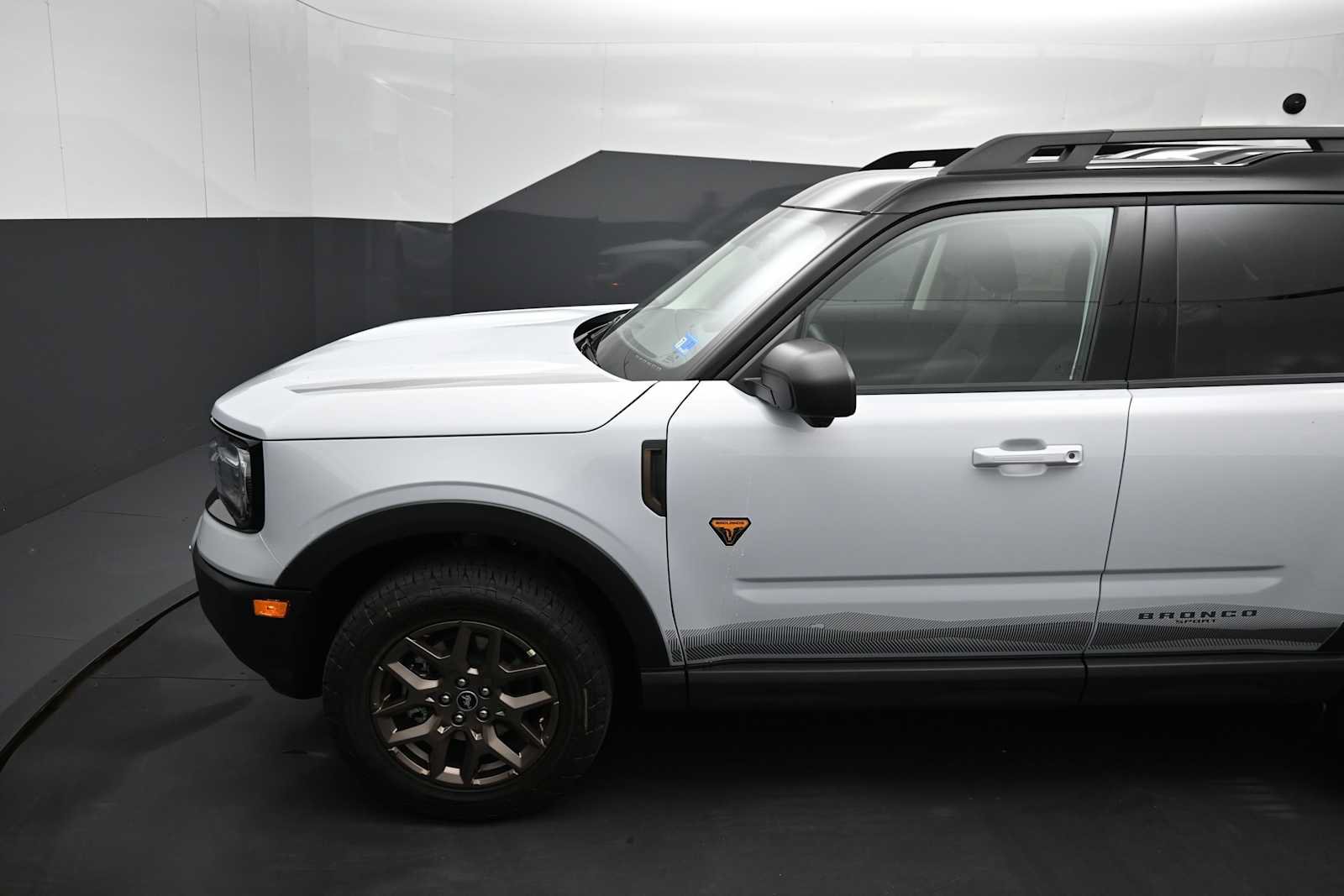 New 2026 Ford Bronco Sport Badlands w/ Bronze Package AWD/4WD image 29