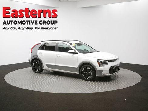 Used 2023 Kia Niro Wave FWD image 50
