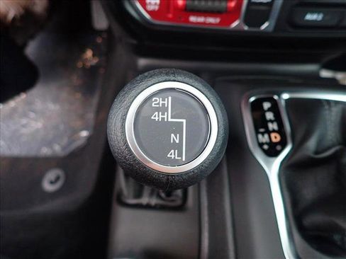 New 2025 Jeep Gladiator Willys image 21