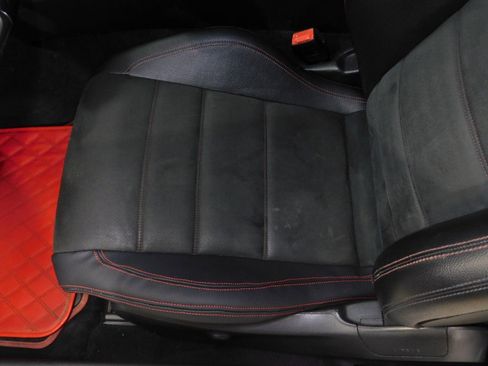 Used 2014 Mercedes-Benz C 250 C 250 image 37