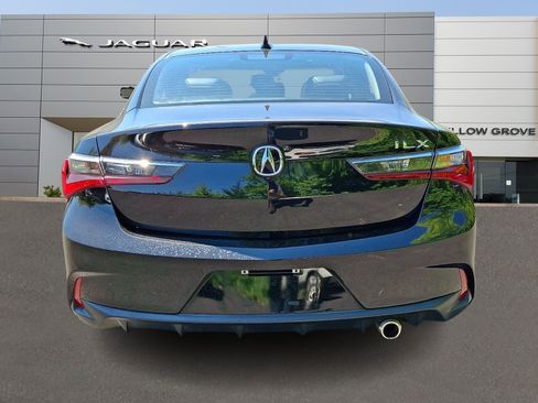 Used 2022 Acura ILX w/ Premium Package FWD image 7
