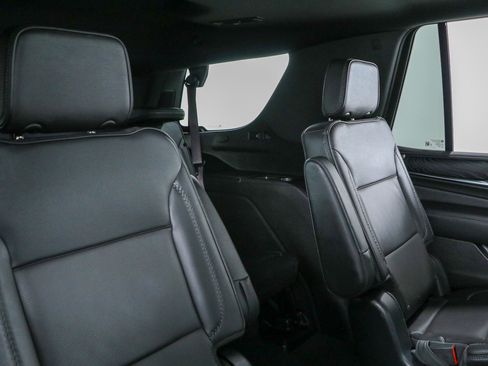 Used 2023 GMC Yukon Denali AWD/4WD image 32