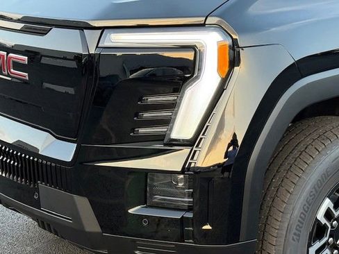 New 2026 GMC Sierra EV Elevation image 11