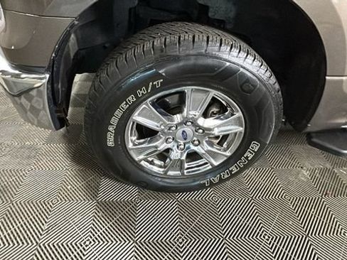 Used 2015 Ford F150 XLT w/ Equipment Group 302A Luxury AWD/4WD image 9