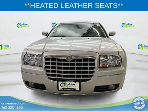 Used 2006 Chrysler 300 Touring image 2