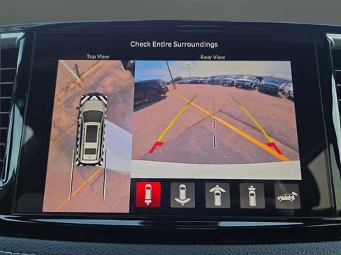 New 2026 Chrysler Pacifica Select image 9