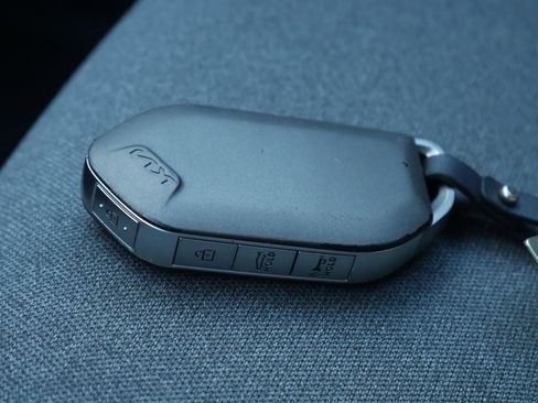 Used 2025 Kia K4 FWD image 14