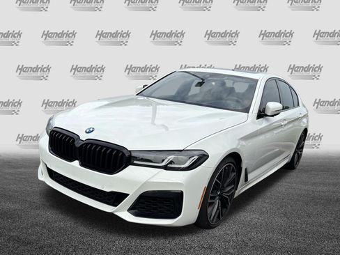 Used 2023 BMW 540i w/ M Sport Package RWD image 5