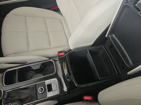 Used 2023 Kia Telluride SX image 32