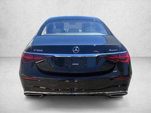 Used 2024 Mercedes-Benz S 580 4MATIC Sedan image 6