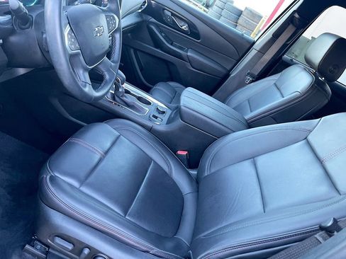 Used 2023 Chevrolet Traverse RS image 21