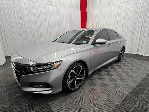 Used 2020 Honda Accord Sport image 5