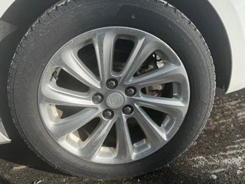 Used 2014 Buick LaCrosse Leather w/ Driver Confidence Package image 15