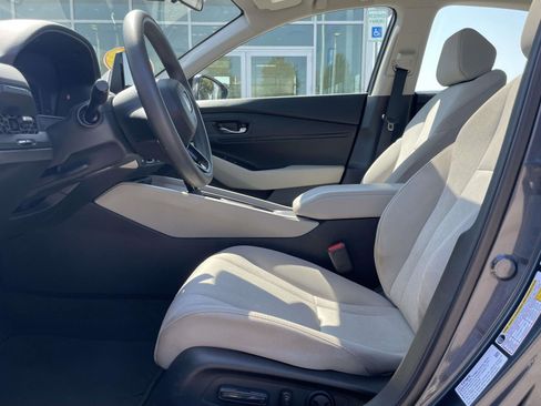 Used 2023 Honda Accord EX image 12