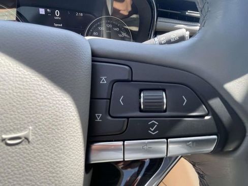 Certified 2020 Cadillac XT6 Premium Luxury FWD image 21