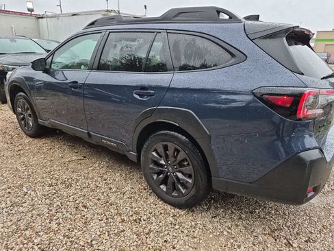Used 2025 Subaru Outback Onyx Edition AWD/4WD image 2