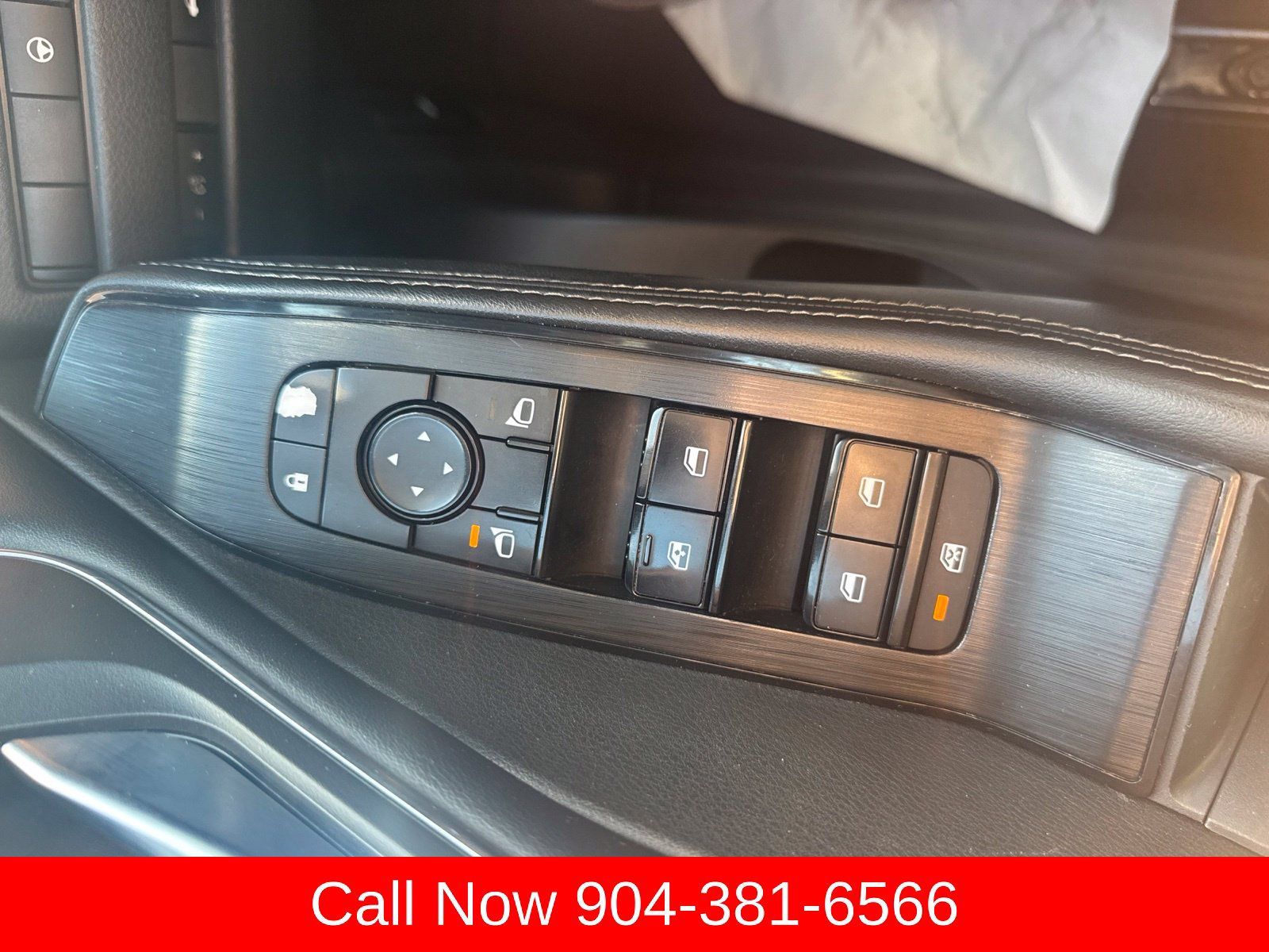 Used 2021 Nissan Rogue SV w/ Premium Package FWD image 18