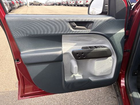 New 2026 Ford Maverick XLT image 28