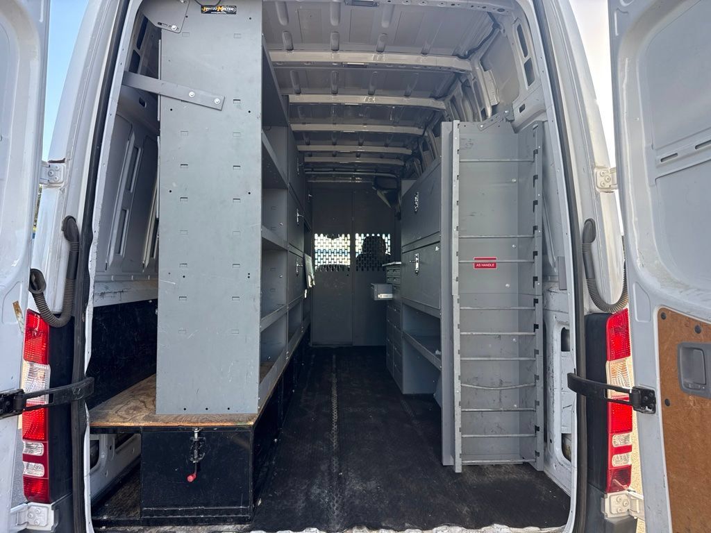 Used 2016 Mercedes-Benz Sprinter 2500 image 5