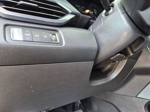 Used 2025 GMC Acadia AT4 AWD/4WD image 22