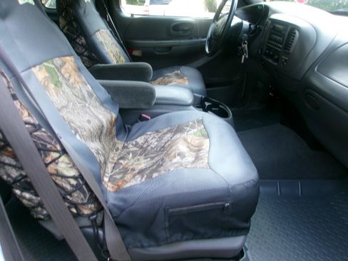 Used 2000 Ford F150 XLT AWD/4WD image 6