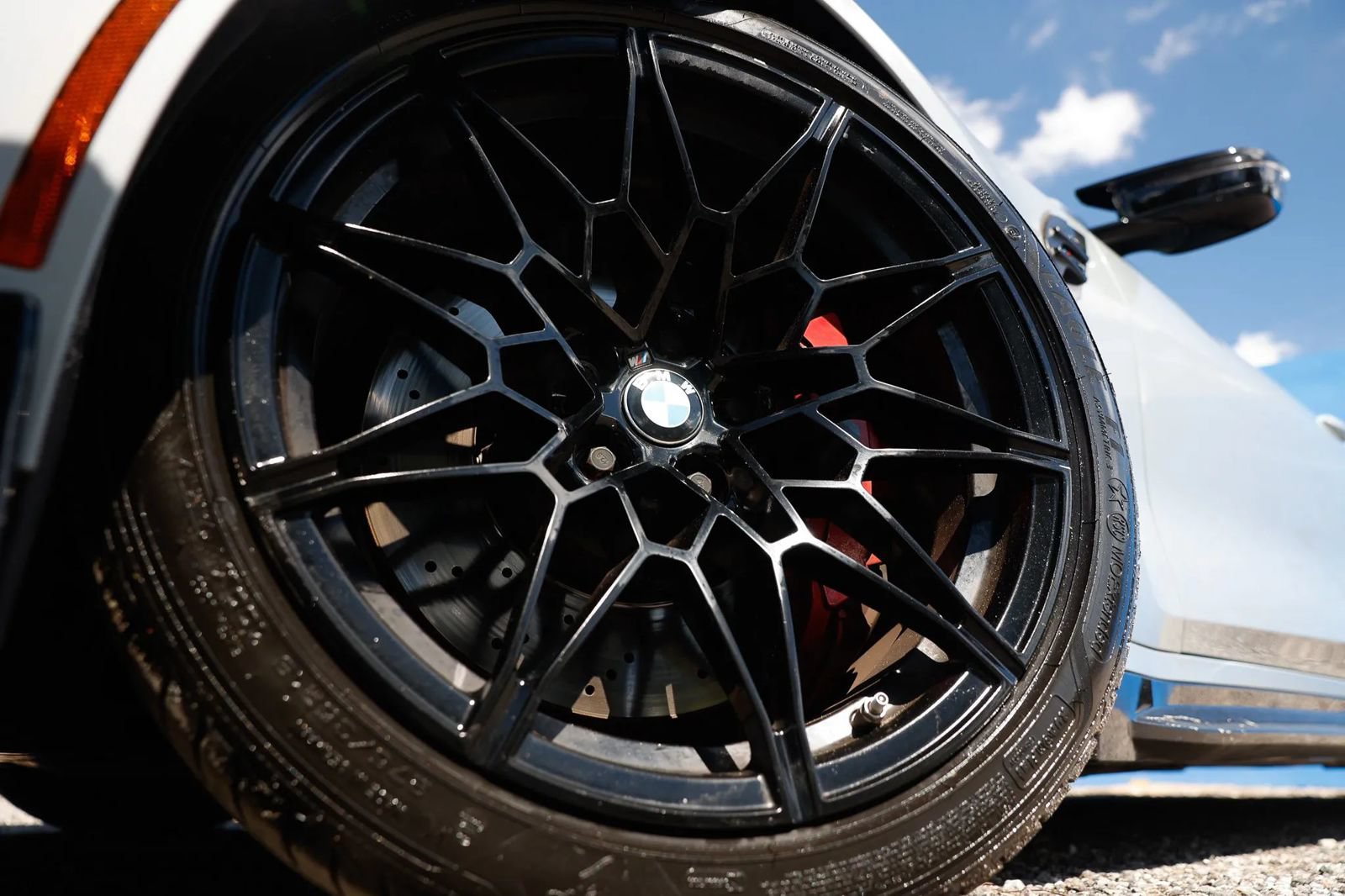 Used 2021 BMW M4 Competition w/ Executive Package RWD image 27