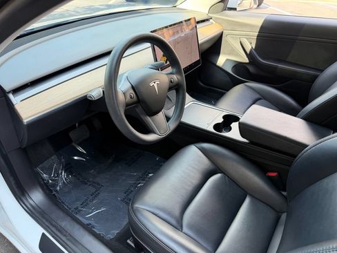 Used 2021 Tesla Model 3 Standard Range Plus RWD image 24