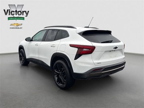 Used 2025 Chevrolet Trax ACTIV w/ Driver Confidence Package image 4