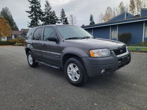 Used 2002 Ford Escape XLT image 3