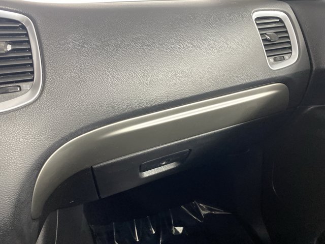 Used 2019 Dodge Durango SXT AWD/4WD image 30