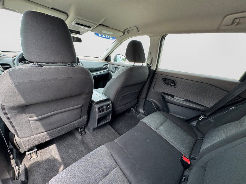 Used 2021 Nissan Rogue S FWD image 13