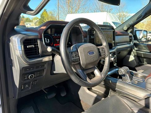 Used 2022 Ford F150 Lariat w/ Equipment Group 502A High AWD/4WD image 11