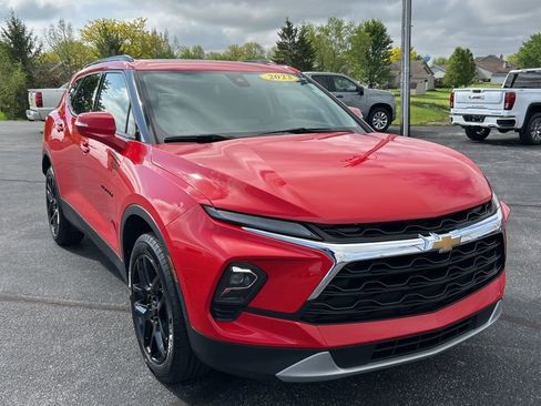 Used 2023 Chevrolet Blazer LT w/ LPO, Cargo Package FWD image 1