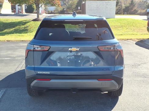 Used 2025 Chevrolet Equinox LT image 6