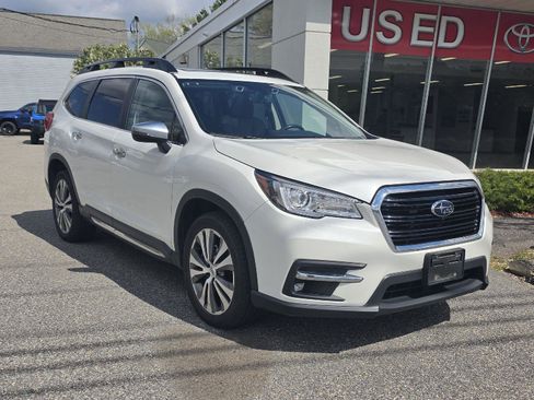 Used 2020 Subaru Ascent Touring AWD/4WD image 1