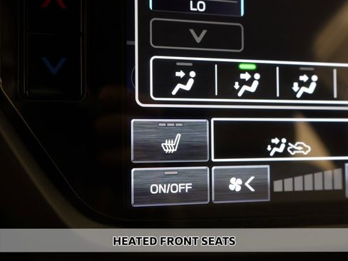 Used 2025 Subaru Forester Premium image 6