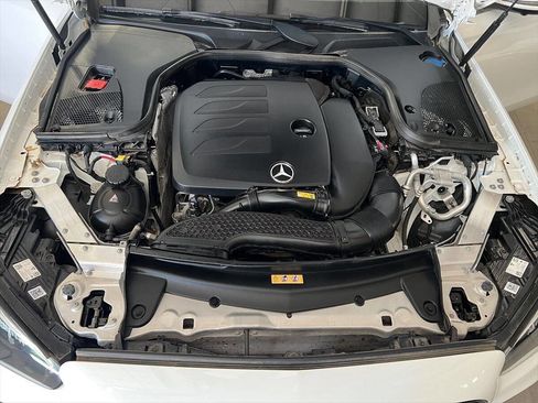 Used 2023 Mercedes-Benz E 350 4MATIC Sedan image 17