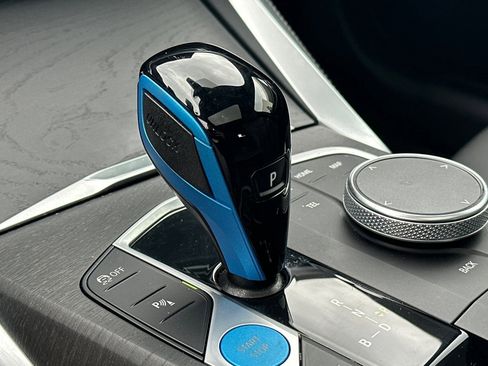 Certified 2023 BMW i4 eDrive40 w/ M Sport Package image 16