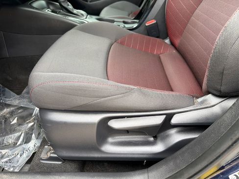 Used 2023 Toyota Corolla SE image 19