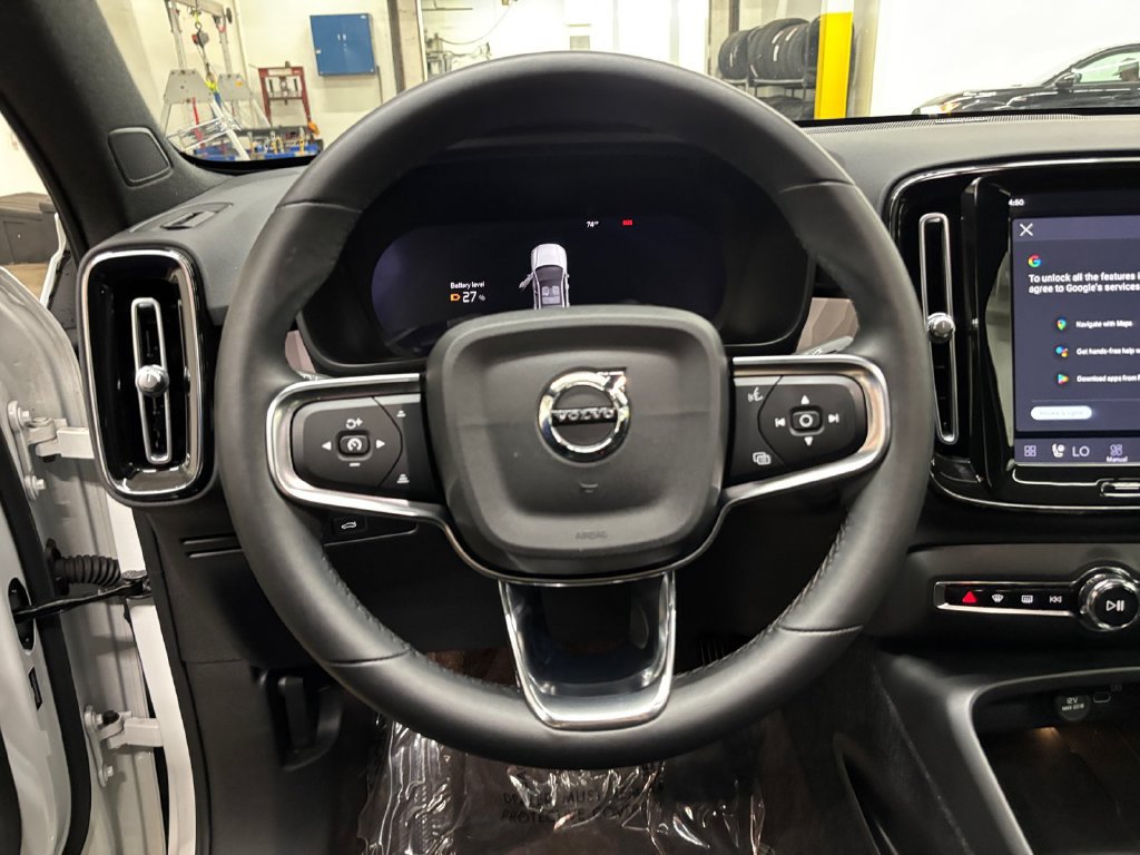 Certified 2023 Volvo C40 P8 Recharge Ultimate AWD/4WD image 21