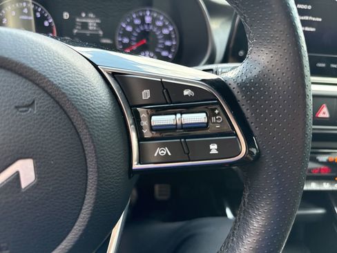 Certified 2024 Kia Forte GT-Line FWD image 31