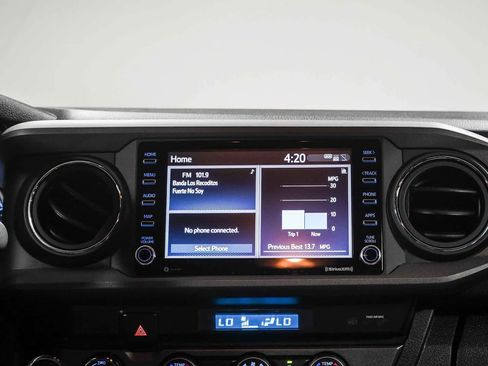 Certified 2023 Toyota Tacoma TRD Off-Road image 15