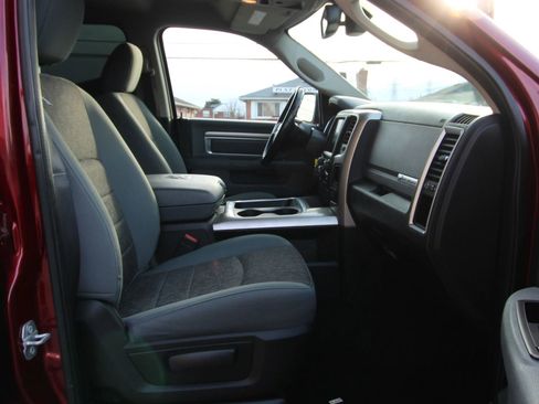 Used 2017 RAM 1500 Big Horn image 10