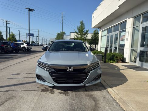 Used 2022 Honda Accord Sport Special Edition image 8