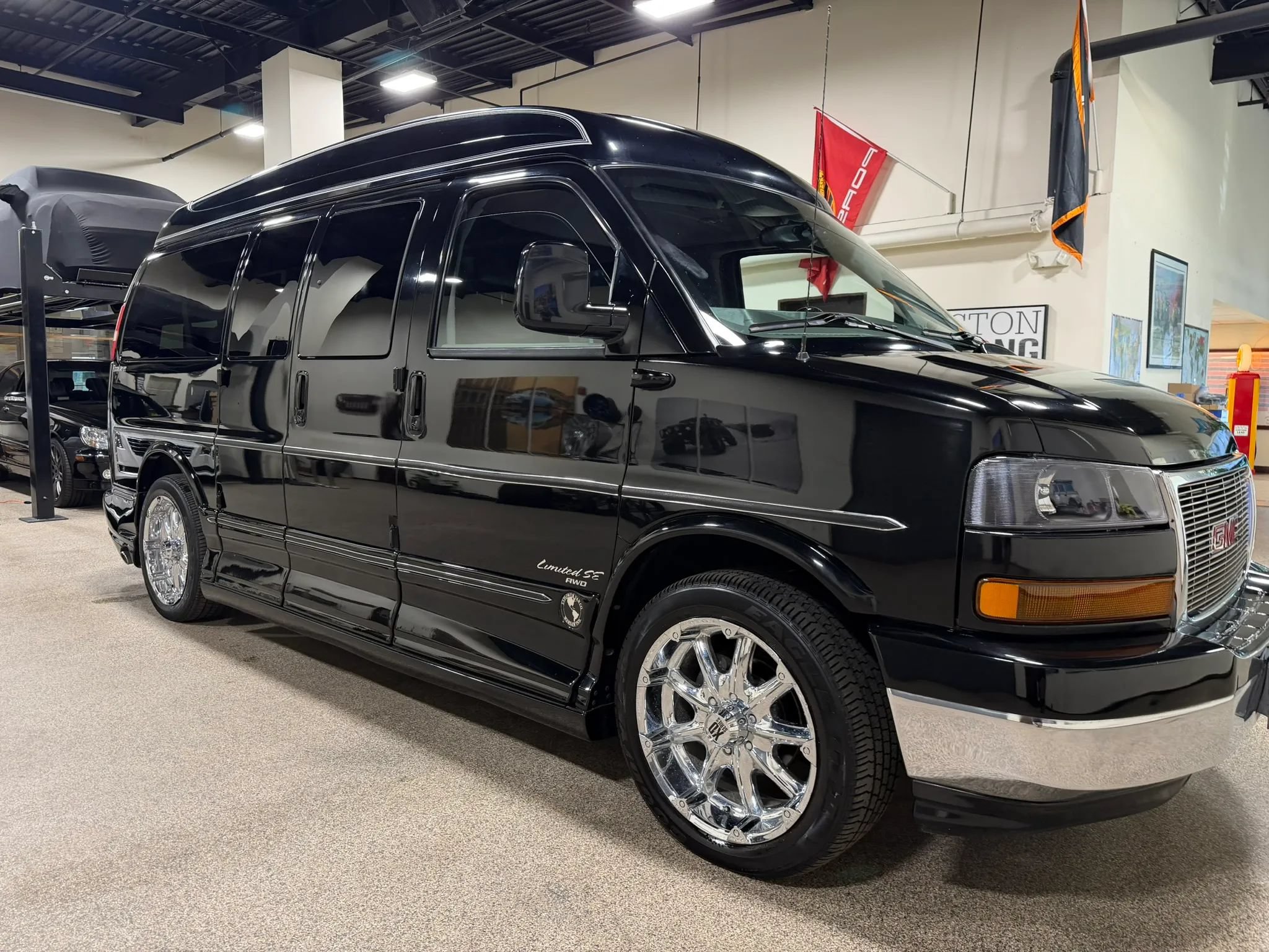 Used 2007 GMC Savana 1500 AWD w/ Preferred Equipment Group image 15