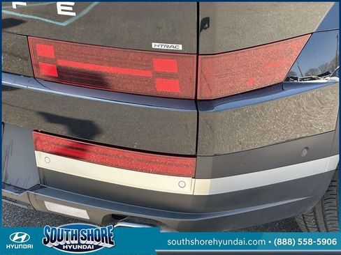Used 2024 Hyundai Santa Fe Limited AWD/4WD image 9