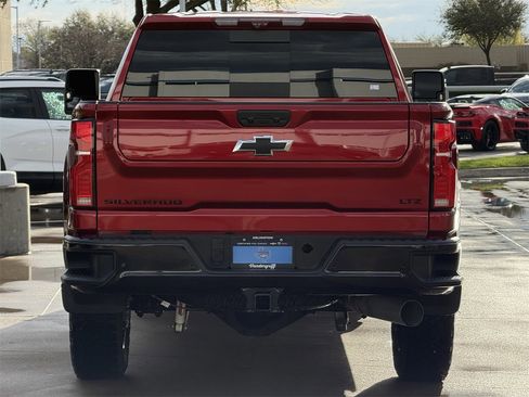 Certified 2025 Chevrolet Silverado 2500 LTZ w/ LTZ Plus Package image 5